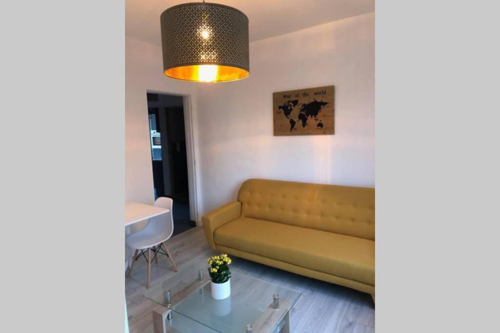 Spacieux Confortable Appartement Centre Ville Валансьєнн Екстер'єр фото